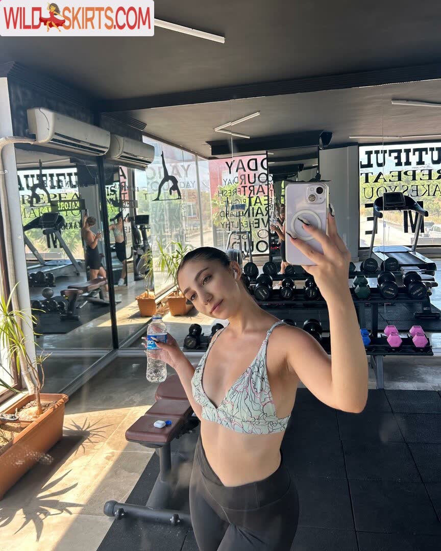 Aşkonuz Elanur / askonuzelanur Onlyfans fotoğraf